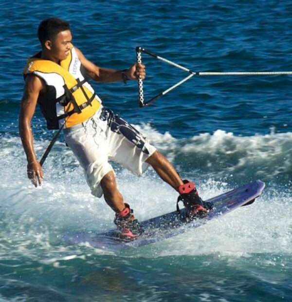 Dubai 1 Hour Wake Board Adventure Tour